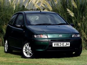 Fiat Punto Sporting 1999 года (UK)